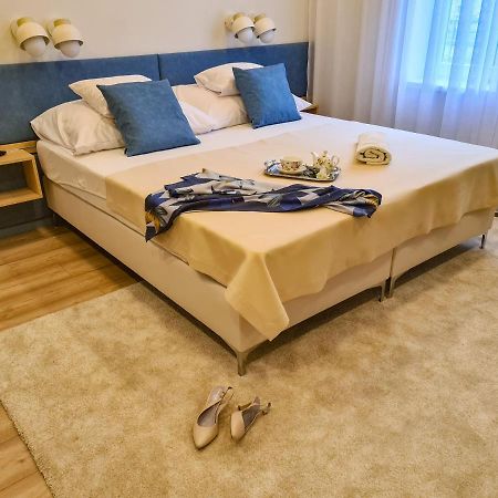 Pápa Ditlin Apartmanok מראה חיצוני תמונה