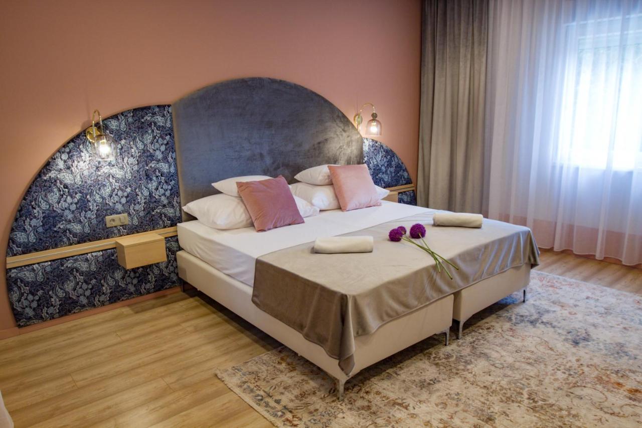 Pápa Ditlin Apartmanok מראה חיצוני תמונה